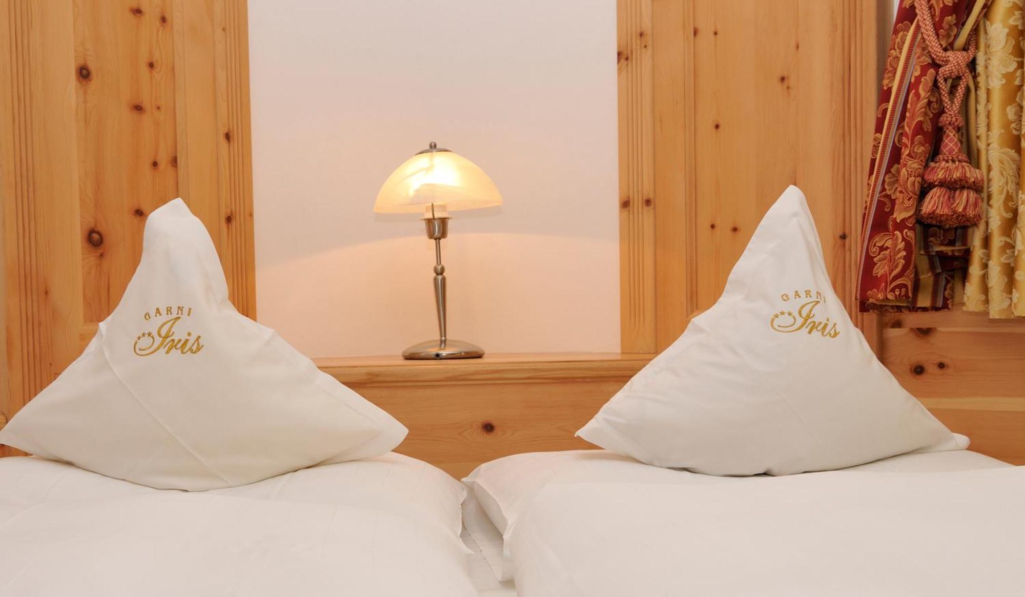 Garni Hotel Iris 셀바디발가르디나 외부 사진